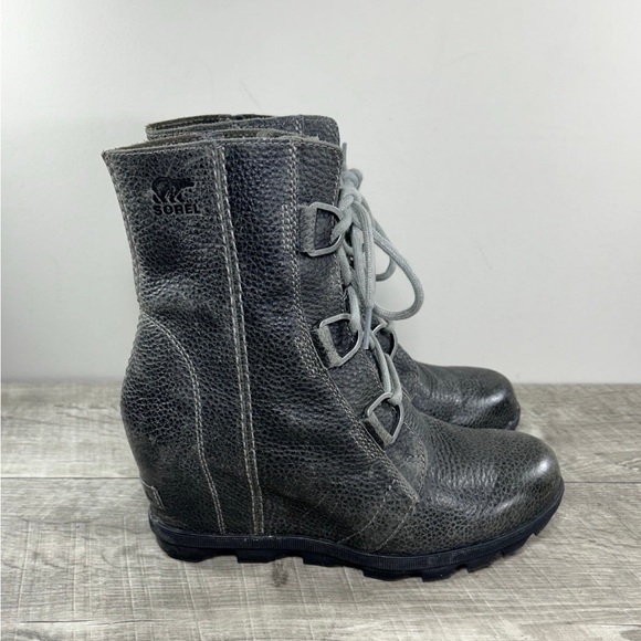 Sorel NL3491 Joan of Arctic Wedge II Women’s Gray Leather Booties Boots Size 8.5 - Picture 2 of 10
